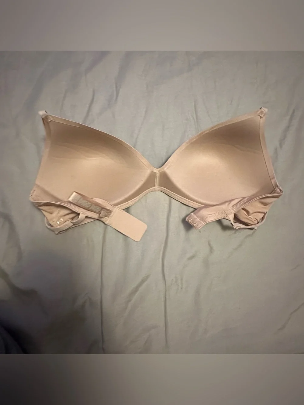 SKIMS Wireless Form Push-Up Plunge Bra T-shirt Beige Wireless Hook & Eye 38C UEC